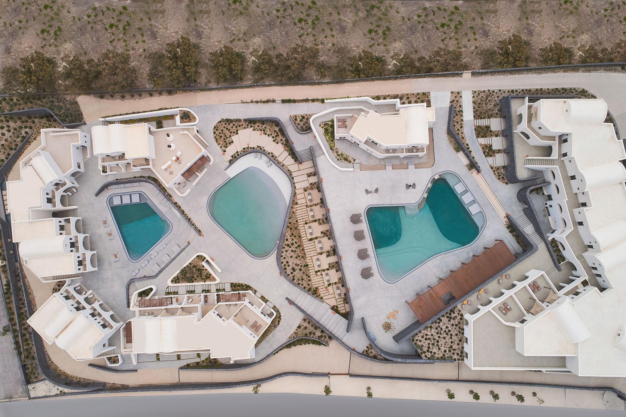 Orama Hotel & Spa Fíra Kültér fotó Aerial view of the hotel